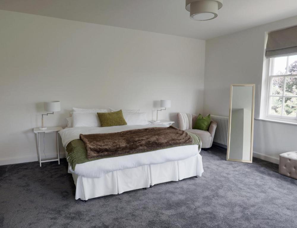 That Amazing Place Bed and Breakfast Harlow Exteriör bild